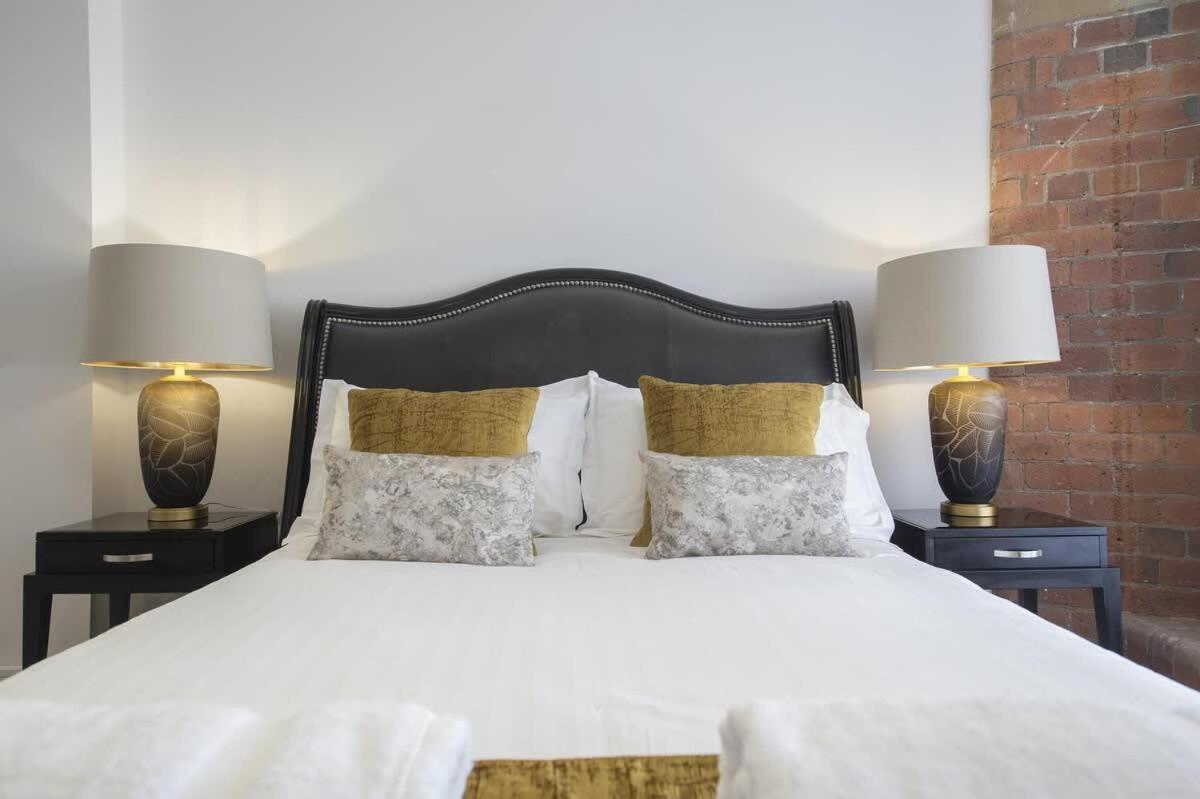 Chocolets - The Lion Suite, York